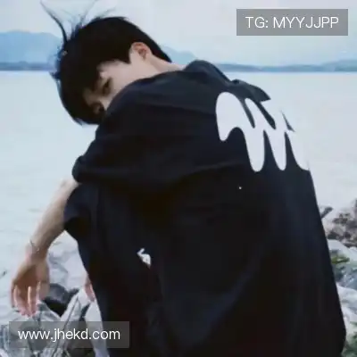 滑颢清